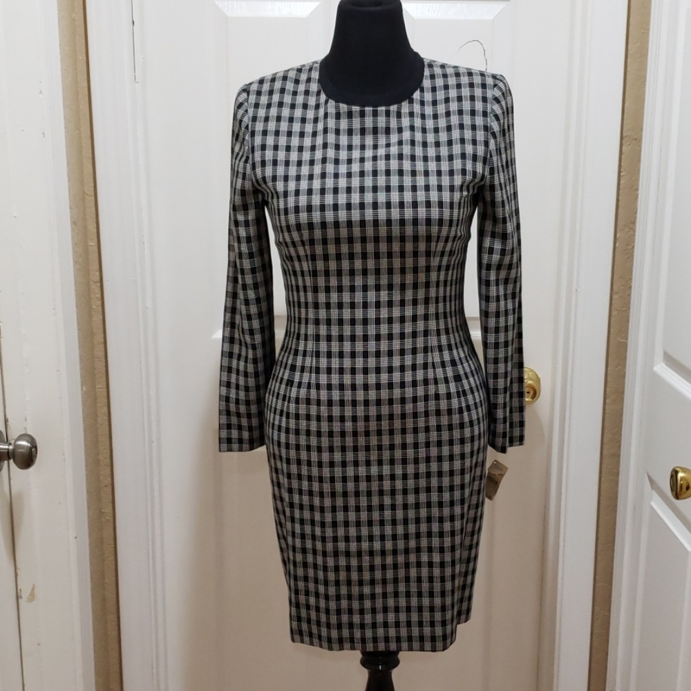 NWOT Executive Black and white dress